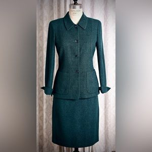 ak2 Anne Klein skirt suit, black and green, size 4